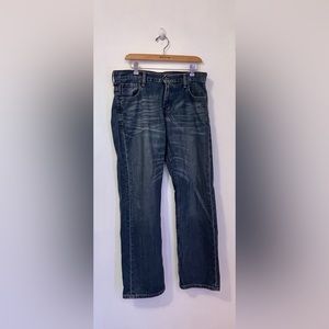 Men's Levi Strauss Blue Jeans - W30 L32.